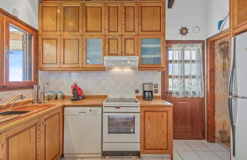 Υπέροχη κατοικία στο Μαρμάρι με φανταστική θέα ! - Photo 46