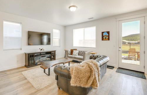 Spacious Bellemont Cabin with Jacuzzi and Mtn View! - Foto 4