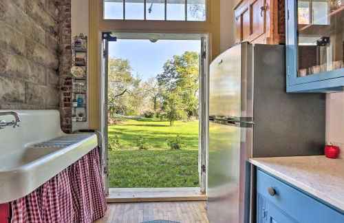 Renovated WV Schoolhouse History Buffs Heaven! - Foto 2