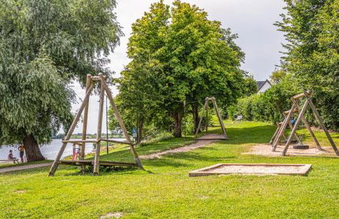 2 Bedroom Pet Friendly Home In Stapel - Photo 2