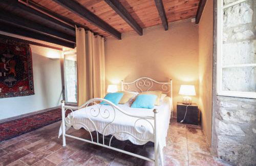 La Maison des Chênes - Piscine et grand terrain arboré dans une ambiance bucolique. - Foto 21