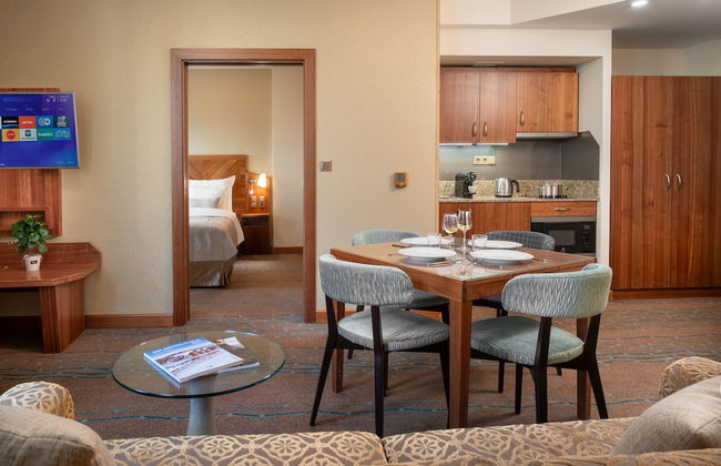 Crown Palace Apartments by Adrez - Foto 10