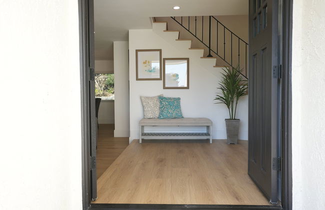 Coming Mid-April 2023! Beautifully upgraded two-story home with backyard oasis - Foto 57