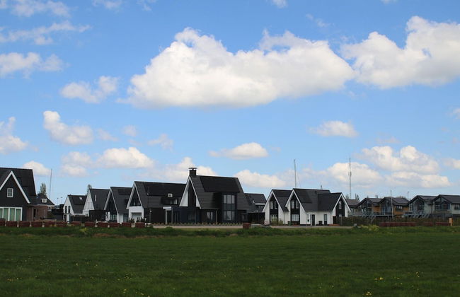 Peaceful Villa on the Water in Stavoren - Foto 25