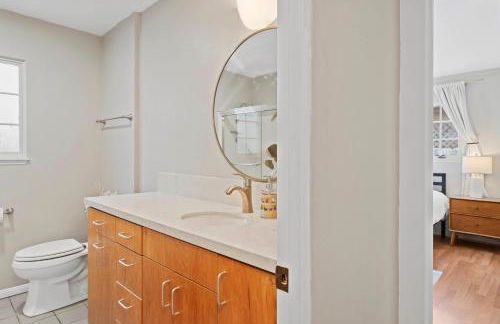 Restful Retreat - Vibrant - Tranquil Yard - Foto 16