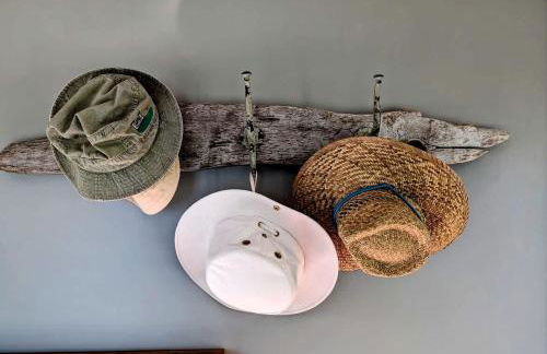 Stunning Oceanfront Ranch Cottage with Private Beach & Fire Pit Near Acadia National Park, Gouldsboro Maine - Foto 16