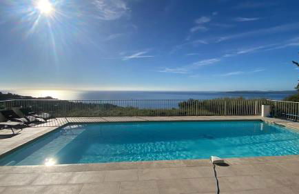 Villa Crystal River, piscine privée & vue mer sur Golfe de Saint Tropez - Foto 2