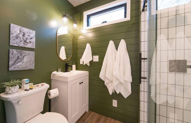 Pecan Grove Container Tiny Home Country Setting 12 min to Baylor Magnolia - Foto 11