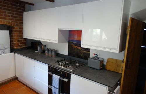 Staddlestones Cottage - Photo 13