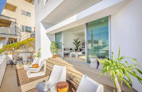 Malibu Breeze - hot tub, ocean view, steps to beach - Foto 31