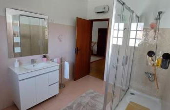 Vivenda Alju - Foto 14