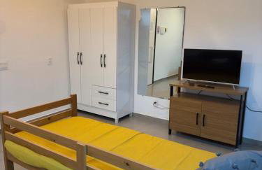 04 - ESTÚDIO com ÁREA PRIVATIVA, Vaga de garagem, Máquina de lavar, Wi-fi, TV smart, próximo a Skema School - Foto 32