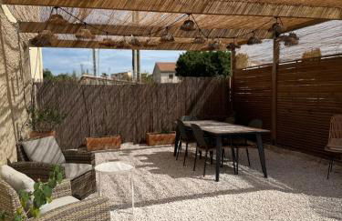 LE TERRACOTTA COTE D'AZUR - Proche PLAGE - Terrasse & Confort - CLIM - Parking et Wifi Gratuit- OFFRE SPECIALE - Foto 6