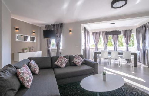 Beautiful Apartment In Beloci With Wifi - Foto 21