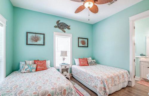 Escape Gulf Views Tiki Bar Sleeps 14 - Foto 18