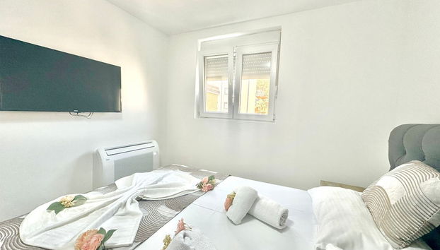 Maxim Family Apartment Budva - Foto 5, Habitación