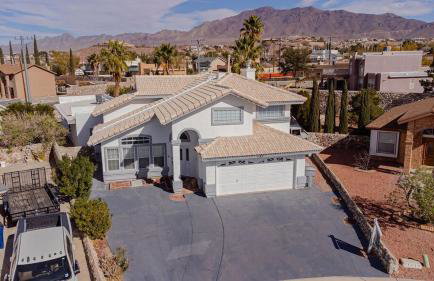 West EP Poolside Mountain Views - Foto 35