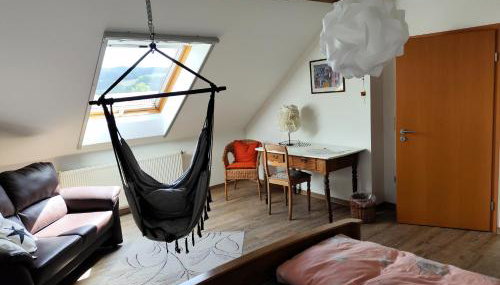Große, gemütliche Wohnung in dörflicher Idylle - Foto 5