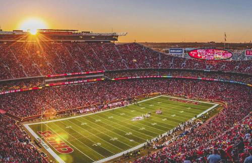 Home in Kansas City 15 mins to KCI with a KING bed and workspace - Foto 31