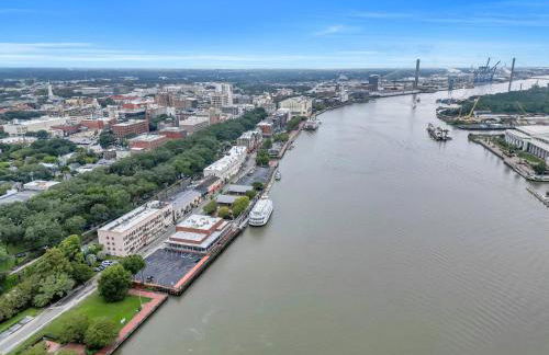 Riverfront Charm by Lucky Savannah - Foto 49