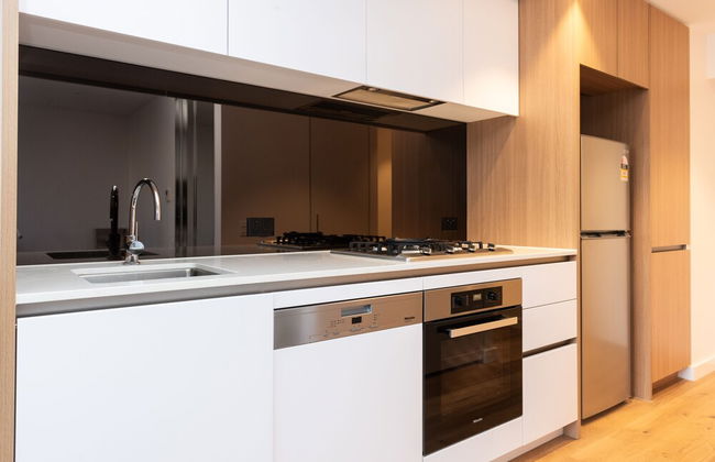 Modern Apartment in Darling Harbour - Photo 5