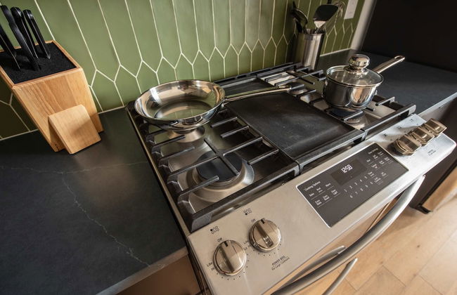 Sosuite 2BR Apt w W D Newly Renovated - Foto 9