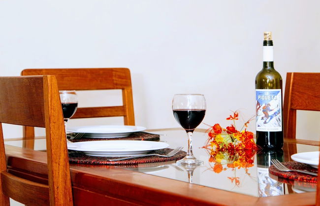 Lush Gardens Apartment 2 - Photo 6