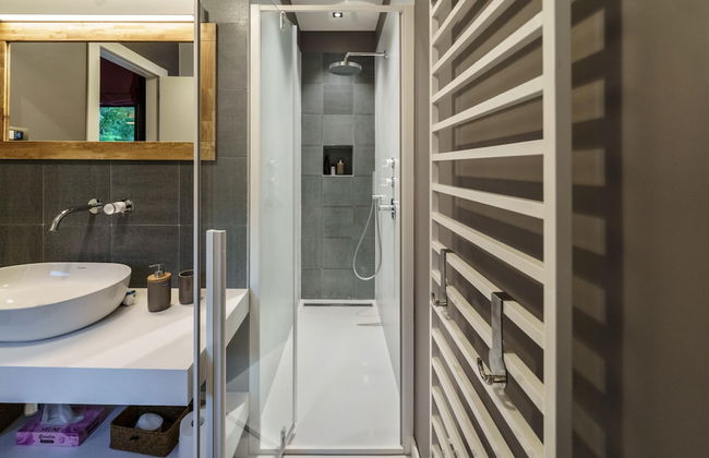 Charming Green and Blue Villa by Wonderful Italy - Photo 36