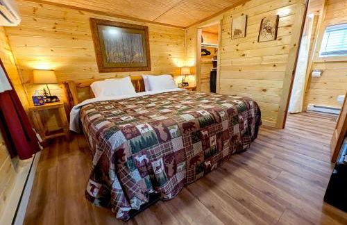 Yellowstone's Treasure Cabins - Foto 158