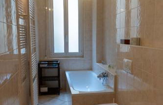 Apartment 4 travel - TWA - Photo 18