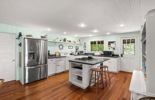 Stunning Water Views Sleeps 14 - Foto 14