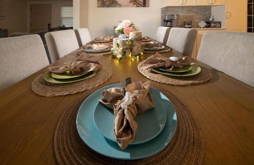 Home With Heated Pool Near Beaches - Foto 13