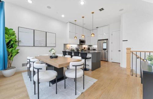 3BR Luxury w Rooftop Views - Foto 19