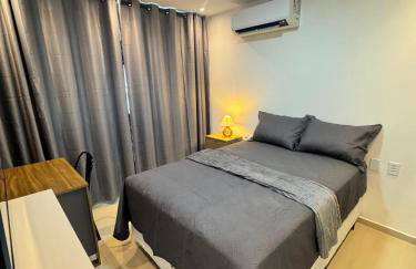 AP completo próx ao Shopping com piscina, garagem e ar - Foto 29