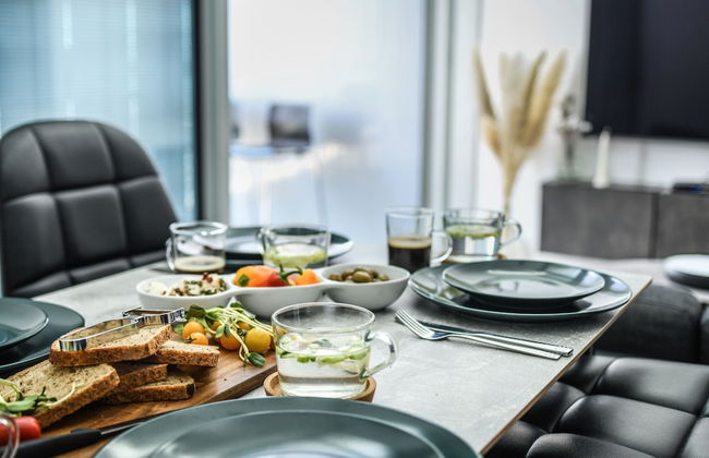 Luxe Apt in Top Tel Aviv Neighborhood - Foto 16