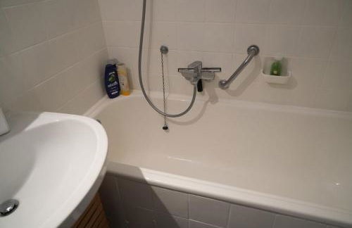 Idyllisches Apartment am Wasser - ruhig und zentral - Photo 12