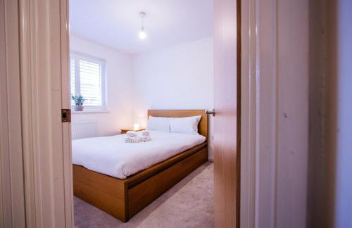 Charming 1BR House in Eccles with Free Parking - Foto 31