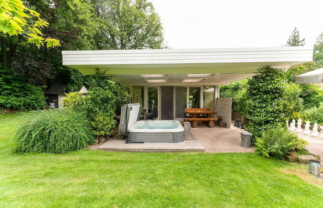 Beautiful Holiday Home in Oldenzaal with Hot Tub - Foto 1