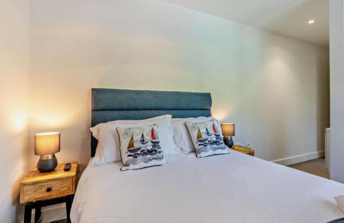 Byron - Luxury Self-Catering Coastal Apartment at the Heart of Woolacombe with Heated Indoor Pool & Gym - 4 Minutes Walk to Beach! 6 Middlecombe - Photo 15