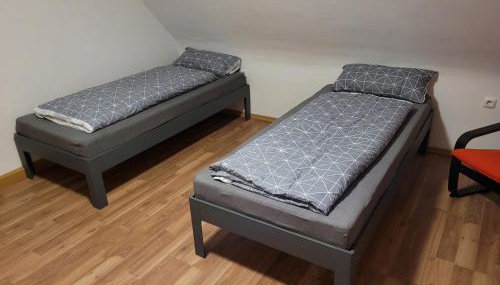 Charlotte II - Foto 2