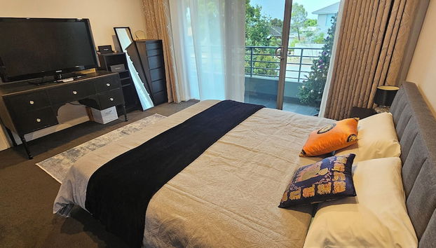 Architect 4BR w Pool River Walk - Foto 3, Habitación