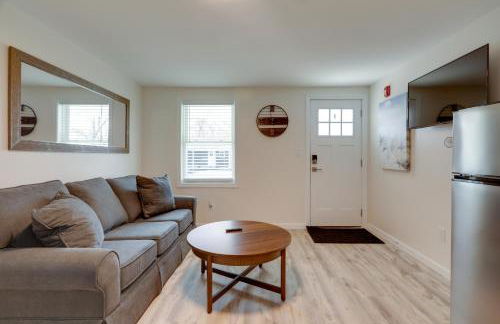 3 Mi to Onset Beach and Village! Pet-Friendly Apt - Foto 1