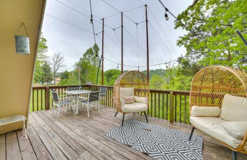 Cozy Cabin w/ Fire Pit: Walk to Lake Taneycomo! - Photo 18