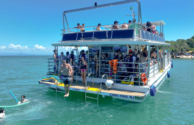 Passeio de catamarã por Búzios - Photo 6