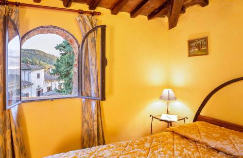 ISA-Farmhouse with swimming-pool in Chianti-area in the middle of Tuscan nature - Foto 27