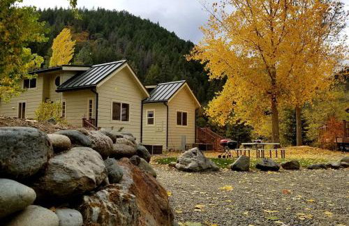 Charming Cottage Rental with Fabulous Views of the Trinity River in Northern California - Foto 19