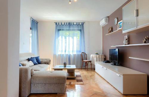 Holiday Home Dora by Interhome - Photo 15