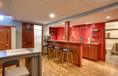 Cozy Milwaukee Apartment with Deck, 2 Mi to Airport! - Foto 12