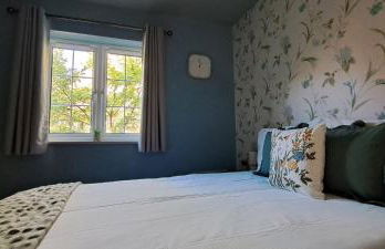 Sizeable 4 bed property on Huntingdon Ring road - Foto 16