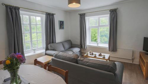 The Fireman's House, Lowe's Mill Cottages at Torr Vale Mill - Foto 2